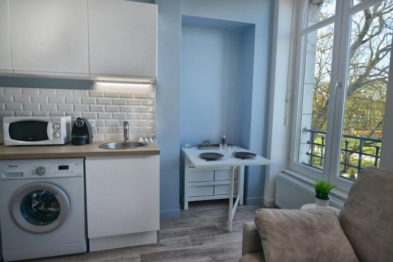 Appartment Les Suites Du Parc Безансон Номер фото